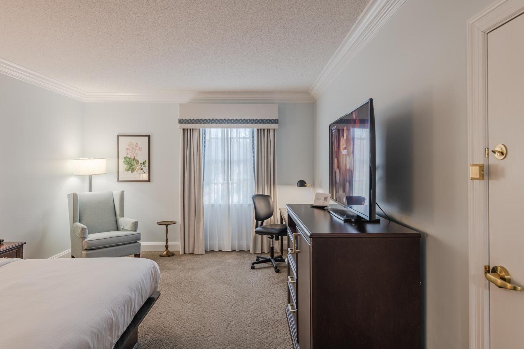 King Room,1583069967:JPEG